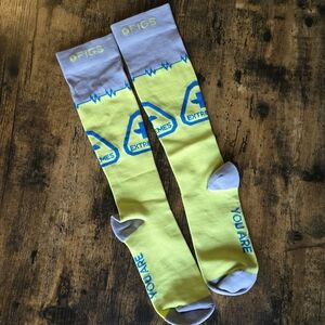 New Figs Compression Socks Size M/L